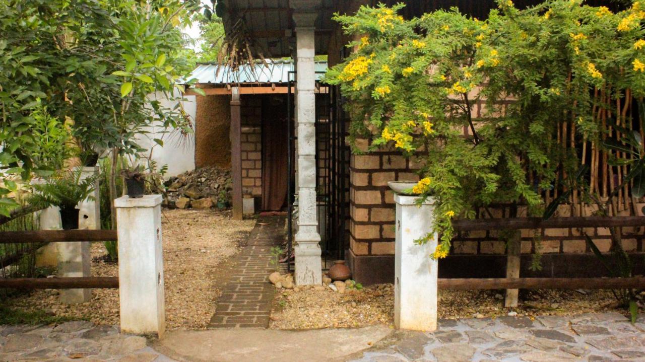 The Mango Leaf Hotel Matara Exterior photo